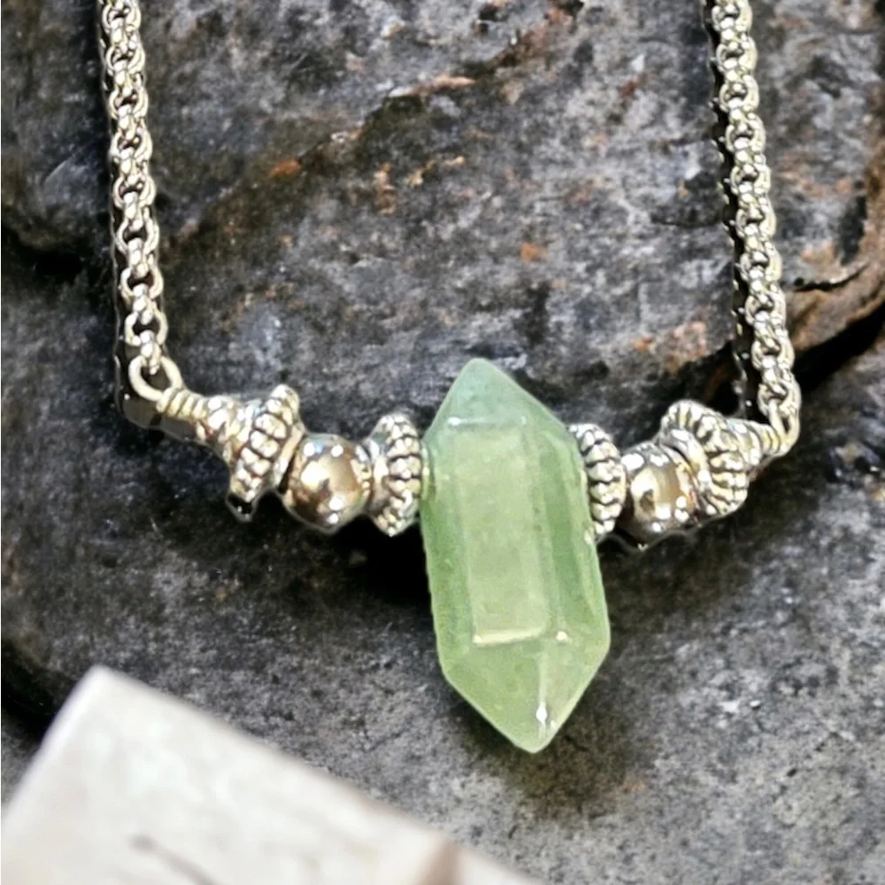 🔴Handmade Double terminated green adventurine crystal gems adjustable choker_6